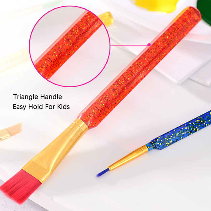 Verschiedene Dreieck -Pinsel -Pinsel -Set zum Malen
