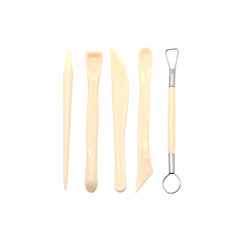 Einfach zu bedienende natürliche weiße Lufttrockenmodellierung für Anfänger